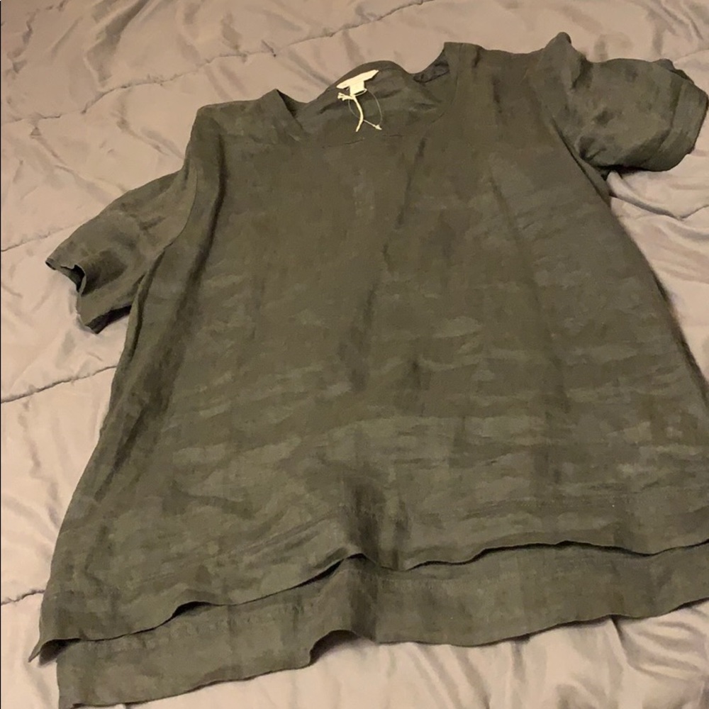 Gap women’s linen top size L